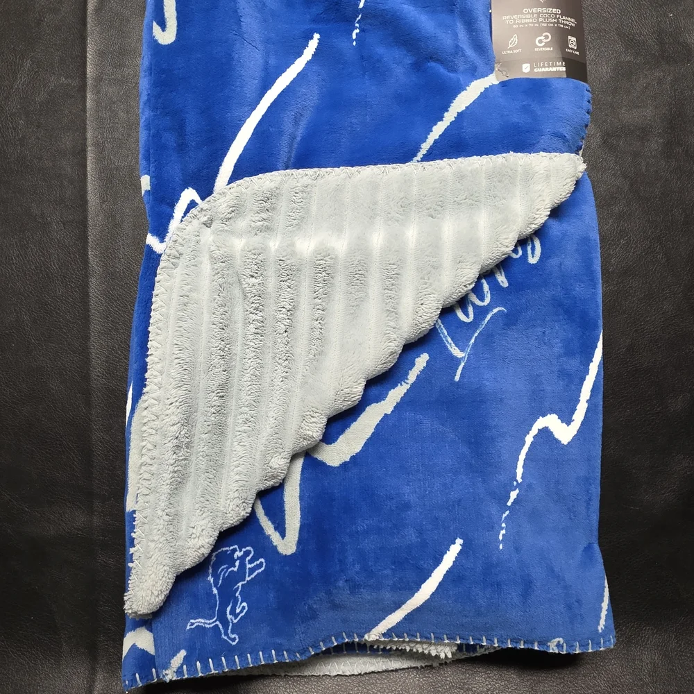 NFL Lions Blue and White Throw Blanket